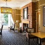 Hedley House Wellness And Hotel