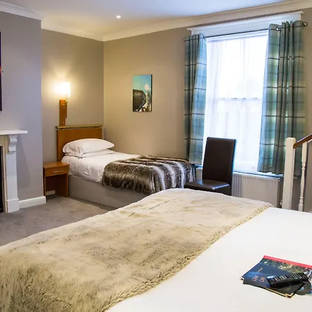 Hedley House & Szálloda 3*