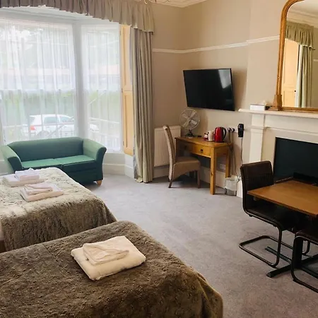 Hedley House & 3* York