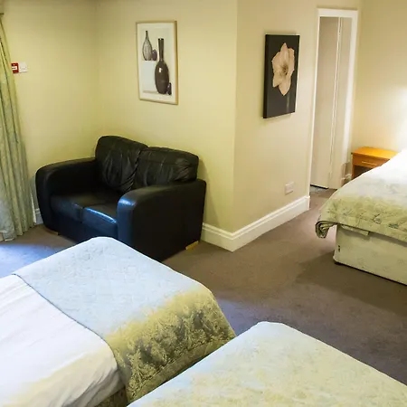 Hedley House Wellness And 3*