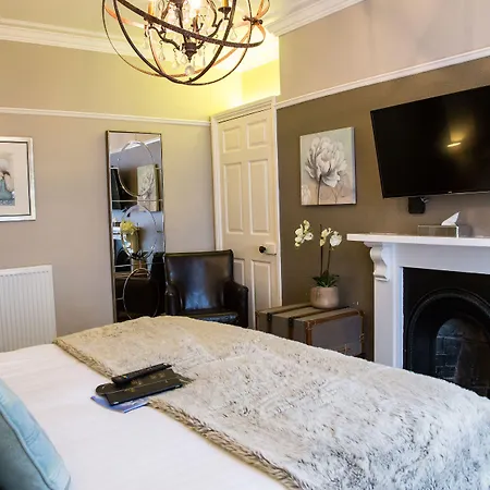 Hedley House & 호텔 3*