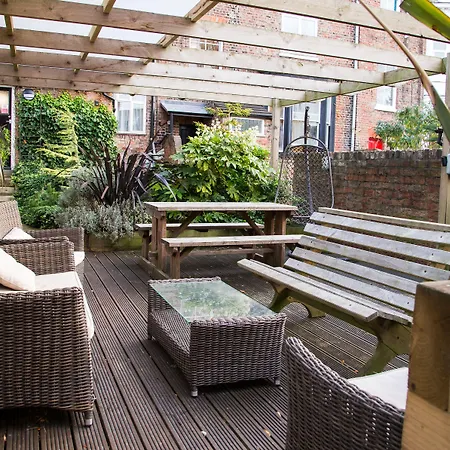 호텔 Hedley House &