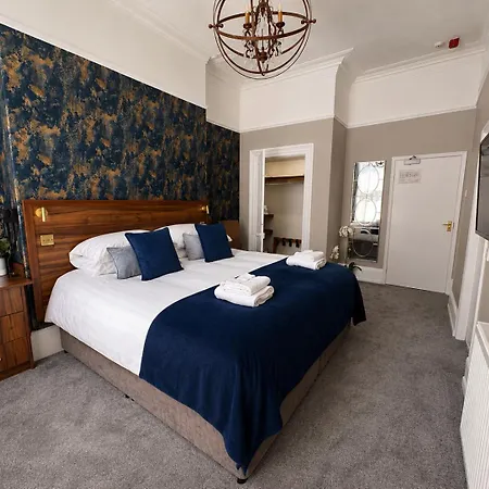 Hedley House Wellness And 3*