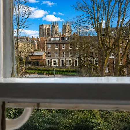 Hedley House Wellness And Hotel 3*