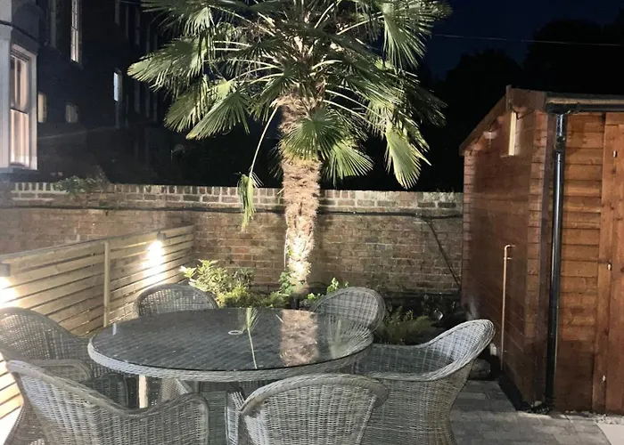 Hotel Hedley House & 3*