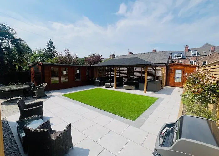 Hedley House & Hotel 3*