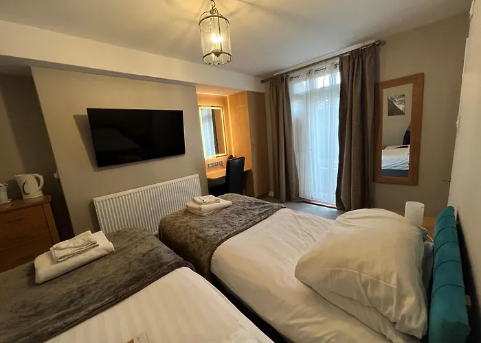 Hedley House & Hotel 3*