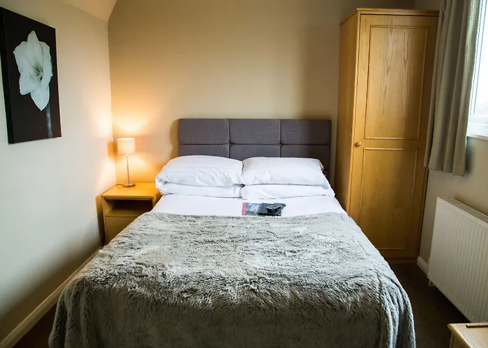 Hedley House & Hotel 3*