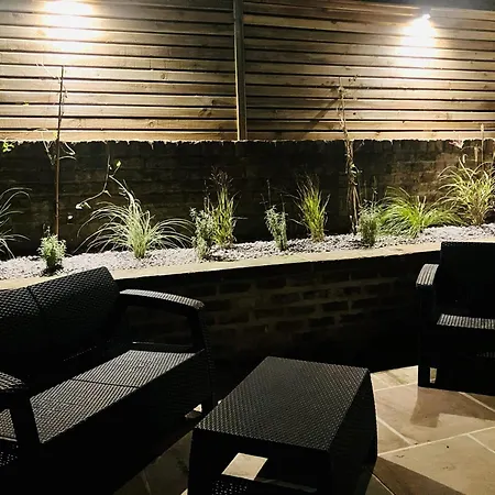Hedley House & Hotel 3*